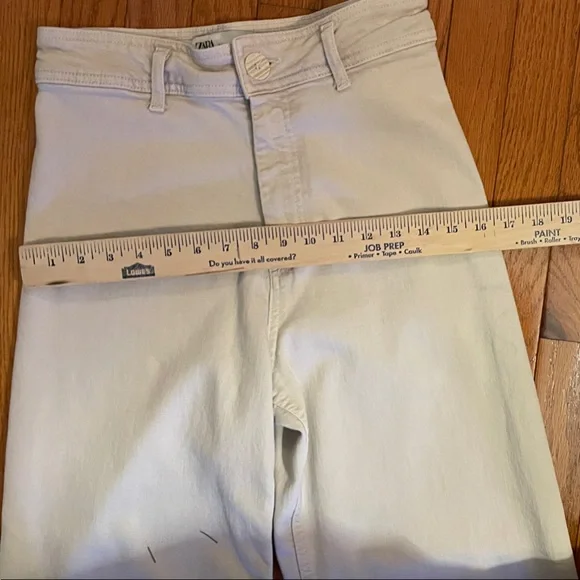 Zara Beige Wide-Leg Jeans - Picture 6 of 11